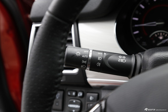 2016款哈弗H2 1.5T自动两驱尊贵型