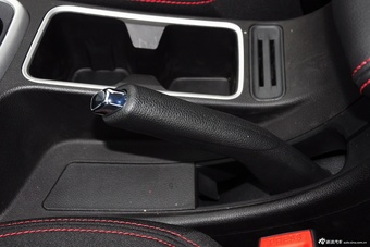 2015款 宝骏560 1.8L手动舒适型