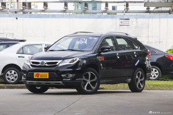 2015款比亚迪S7升级版2.0T自动旗舰型