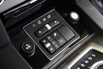 2014款第四代发现到店实拍