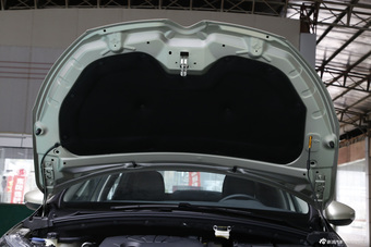 2016款雪铁龙C4世嘉1.6L自动豪华型