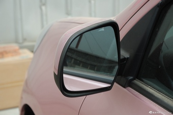 2015款玛驰1.5L自动易智版