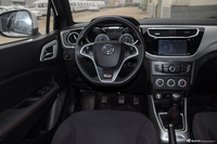 2015款中华V3 1.5T手动都市型