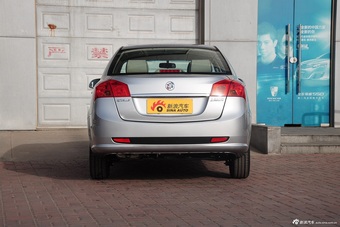 2015款凯越1.5L手动经典型