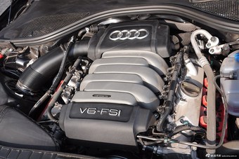 2015款奥迪A6L 35FSIquattro舒适型