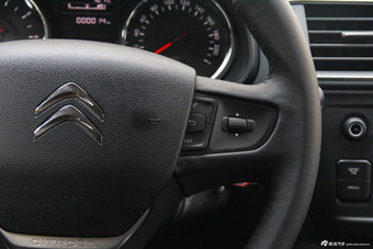 2015款东风雪铁龙C3-XR 1.6L手动先锋型