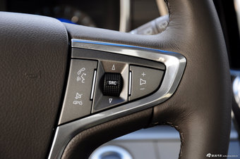 2013款别克GL8豪华商务车到店实拍