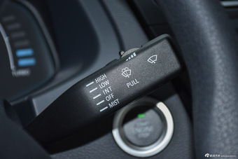 2015款绅宝CC 1.8T手动舒适版