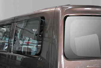 2013款中意V5官方图