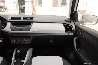 2015款晶锐1.4L自动前行版