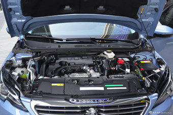 2015款东风标致308S 1.6T自动睿驰版