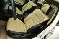 2015款海马福美来1.6L手动悦尚型