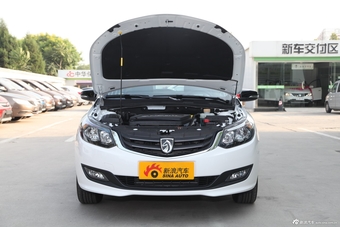 2014款宝骏610 CROSS 1.5L自动豪华型