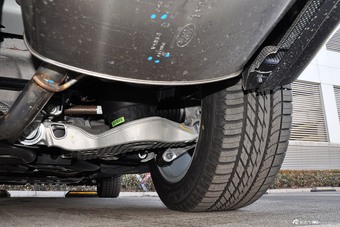 2015款揽胜3.0 V6 SC Vogue汽油版