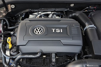 2016款帕萨特1.8T自动330TSI