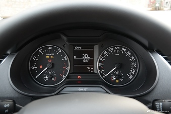 2017款明锐 1.6L手动创行版