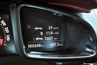 2015款DS 5 1.8T自动尊享版THP200