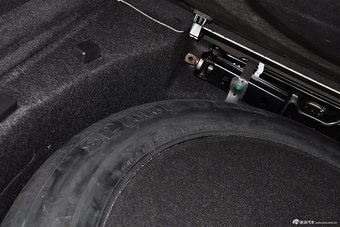 2015款揽胜运动版3.0 V6 SC HSE