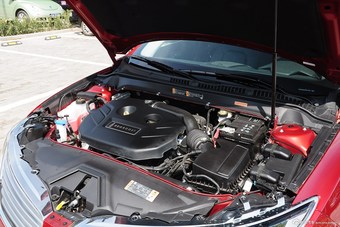 2014款林肯MKZ 2.0T自动尊雅版