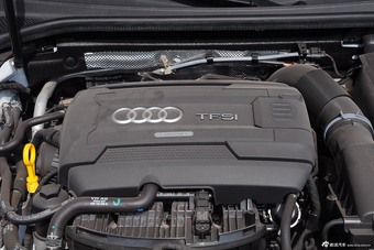 2015款奥迪A3 Sportback40TFSI舒适型