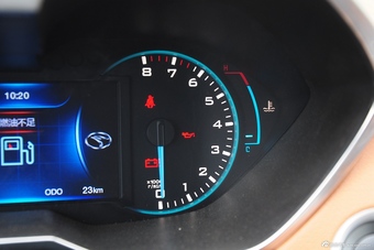 2015款DX7 1.5T手动尊贵型