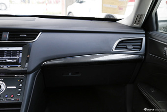 2015款金牛座2.0T自动豪华版