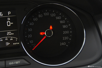 2015款朗逸1.6L自动舒适版