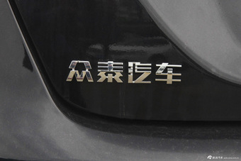 2016款众泰Z300 1.5L手动豪华型
