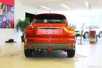 英菲尼迪ESQ 2014款 1.6L 率臻版