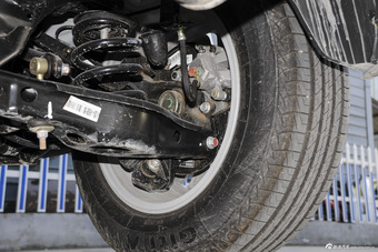 2013款陆风X5 2.0T手动创领版