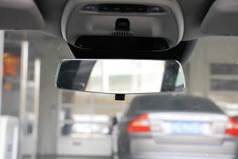 2015款沃尔沃V40到店实拍