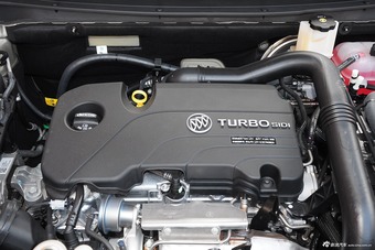 2015款昂科威20T两驱精英型