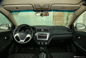 2015款起亚K2 1.4L自动GLS三厢图片