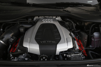 2016款奥迪A8L 3.0T自动45TFSI quattro豪华型