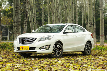 2015款海马福美来1.6L手动悦尚型图片