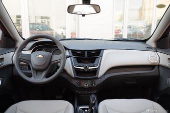 2015款赛欧3 1.3L 自动AMT理想版图片