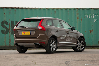 2015款沃尔沃XC60 T6 AWD