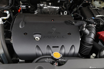 2013款劲炫ASX 2.0L自动两驱精英版