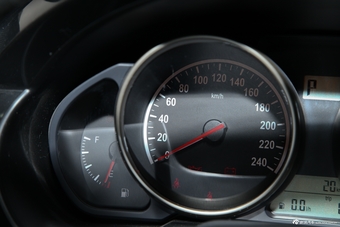 2013款中华H330 1.5L自动舒适型