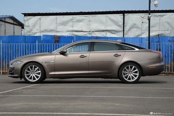 2016款捷豹XJL 3.0L自动SC四驱全景商务版