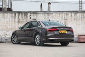 2014款奥迪A8L 3.0T自动50TFSI quattro豪华型