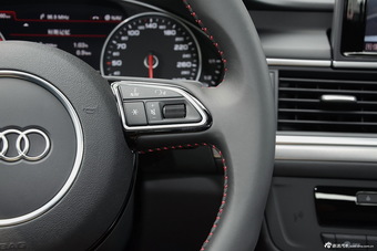 2016款奥迪A6L 2.5L自动30FSI特别版