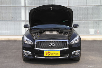 2015款英菲尼迪Q70L 2.5L豪华版