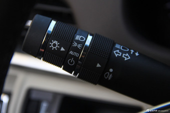 2016款凯迪拉克XTS 2.0T自动28T技术型