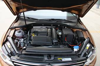 2015款凌渡280TSI到店实拍