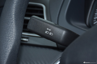 2015款绅宝CC 1.8T手动舒适版