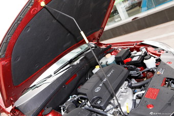 2013款宝骏630 1.5L手动精英型