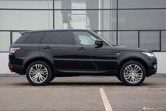 2016款揽胜运动版3.0自动SDV6 HSE Dynamic