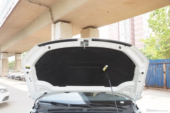 2015款速腾230TSI自动舒适型