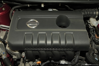 2012款轩逸1.6XL自动豪华版